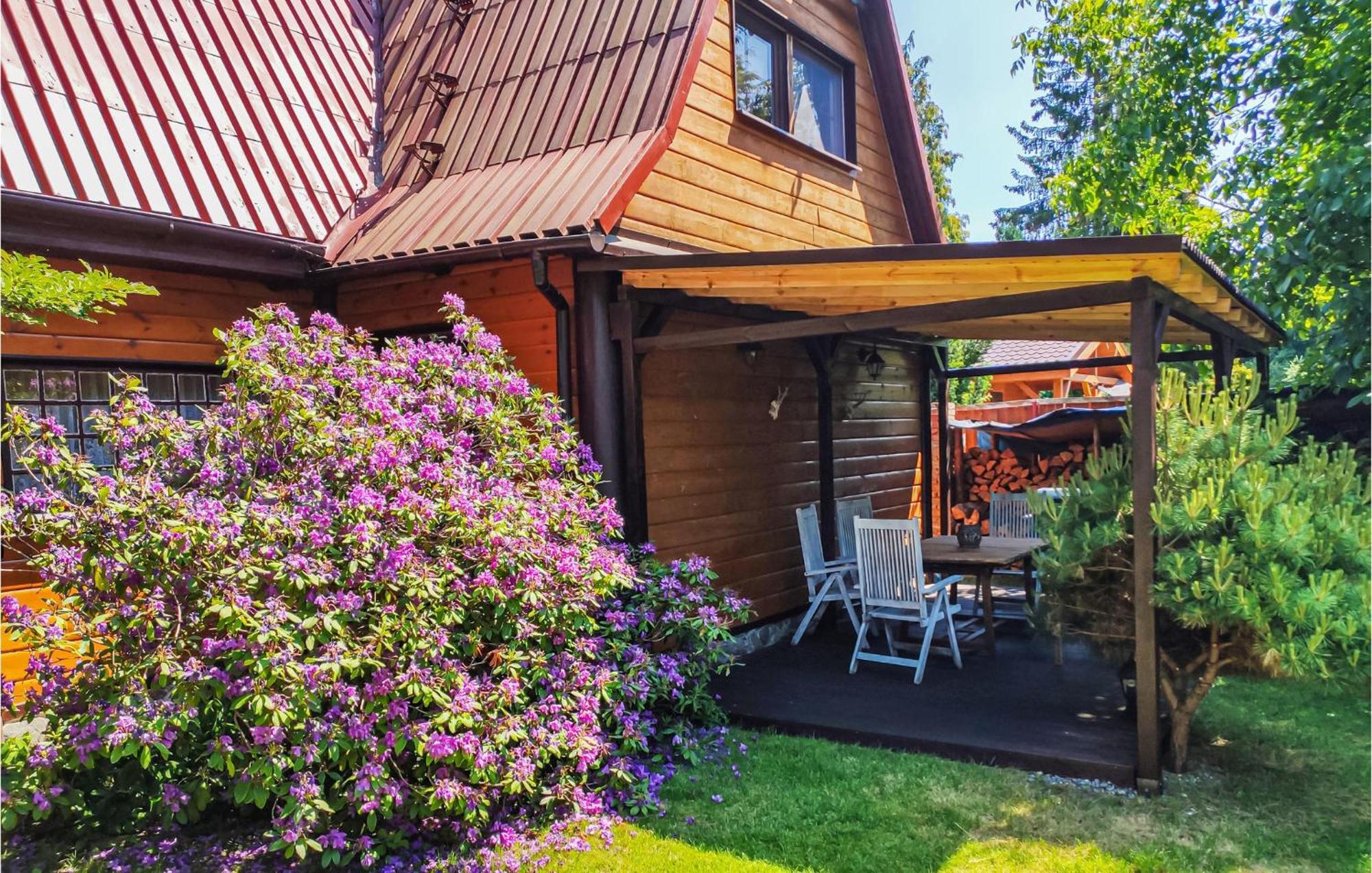 3 Bedroom Lovely Home In Nowe Warpno Exterior photo